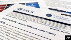 Primera página del Informe de Análisis Conjunto del Departamento de Seguridad Nacional y el Departamento Federal de Investigaciones, sobre la presunta influencia rusa en las elecciones de Estados Unidos.