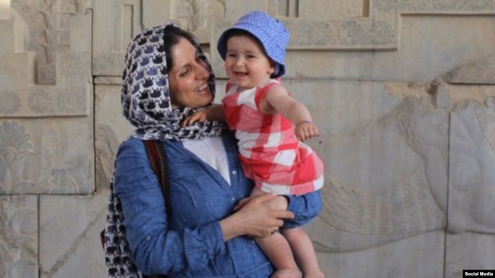 نازنین زاغری و دختر خردسالش پیش از بازداشت