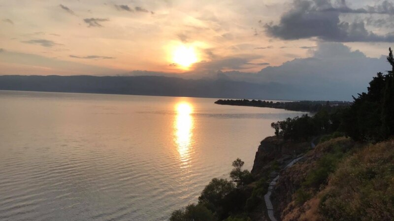 Во Поградец Албанија се одбележа денот на Охридското Езеро