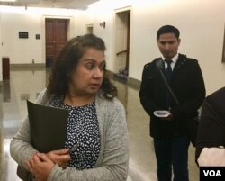 Shala Shamim of the Islamic Center of Maryland, left, and Karim Yakub, a Rohingya refugee who has lived in the United States since 2015, were among those advocating for Rohingya refugees on Capitol Hill, Feb. 28, 2018. (M. Bowman/VOA)