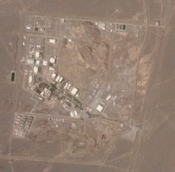 Foto satelit dari Planet Labs Inc. menunjukkan fasilitas pengayaan uranium Iran, Natanz, 7 April 2021. (Foto: Planet Labs Inc. via AP)