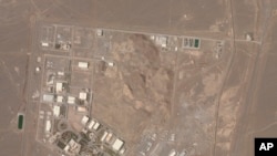 Ova satelitska fotografija tvrtke Planet Labs Inc. prikazuje iransko nuklearno postrojenje Natanz u srijedu, 7. travnja 2021. (Planet Labs Inc. putem AP)