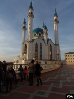 鞑靼斯坦共和国首府喀山市中心的清真寺。信奉伊斯兰教的俄罗斯北高加索和鞑靼斯坦地区的分离势力同样让克里姆林宫不安。
