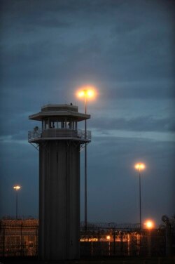 Pemandangan penjara sebelum eksekusi John Allen Muhammad di Pusat Pemasyarakatan Greensville di Jarratt, Virginia, 10 November 2009. Muhammad dijatuhi hukuman mati atas pembunuhan Dean Harold Meyers. (Foto: REUTERS/Jonathan Ernst)