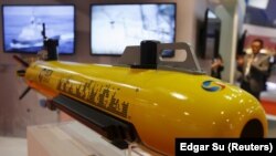 Gubernur Sulawesi Selatan Nurdin Abdullah, Selasa (5/1), mengatakan drone bawah laut (autonomous underwater vehicle/AUV) yang ditemukan di perairan di luar provinsinya diyakini buatan China. Foto dalam ilustrasi. (Foto: Reuters/Edgar Su)