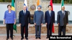 Les leaders du Brésil, de la Russie, de l'Inde, de la Chine et de l'Afrique du Sud à la conférence de Durban (26 mars 2013)