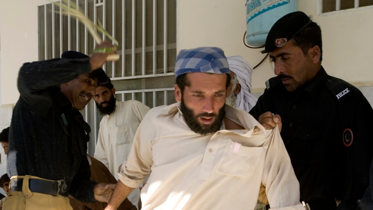 HRW: Pakistan’s Police Abusing, Killing Suspects