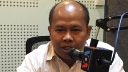 បទ​សម្ភាសន៍ VOA៖ តើ​ការ​រៀន​អង់គ្លេស​អាច​ធ្វើ​ឲ្យ​បាត់​អត្តសញ្ញាណ​ខ្មែរ​ដែរ​ឬ​ទេ?