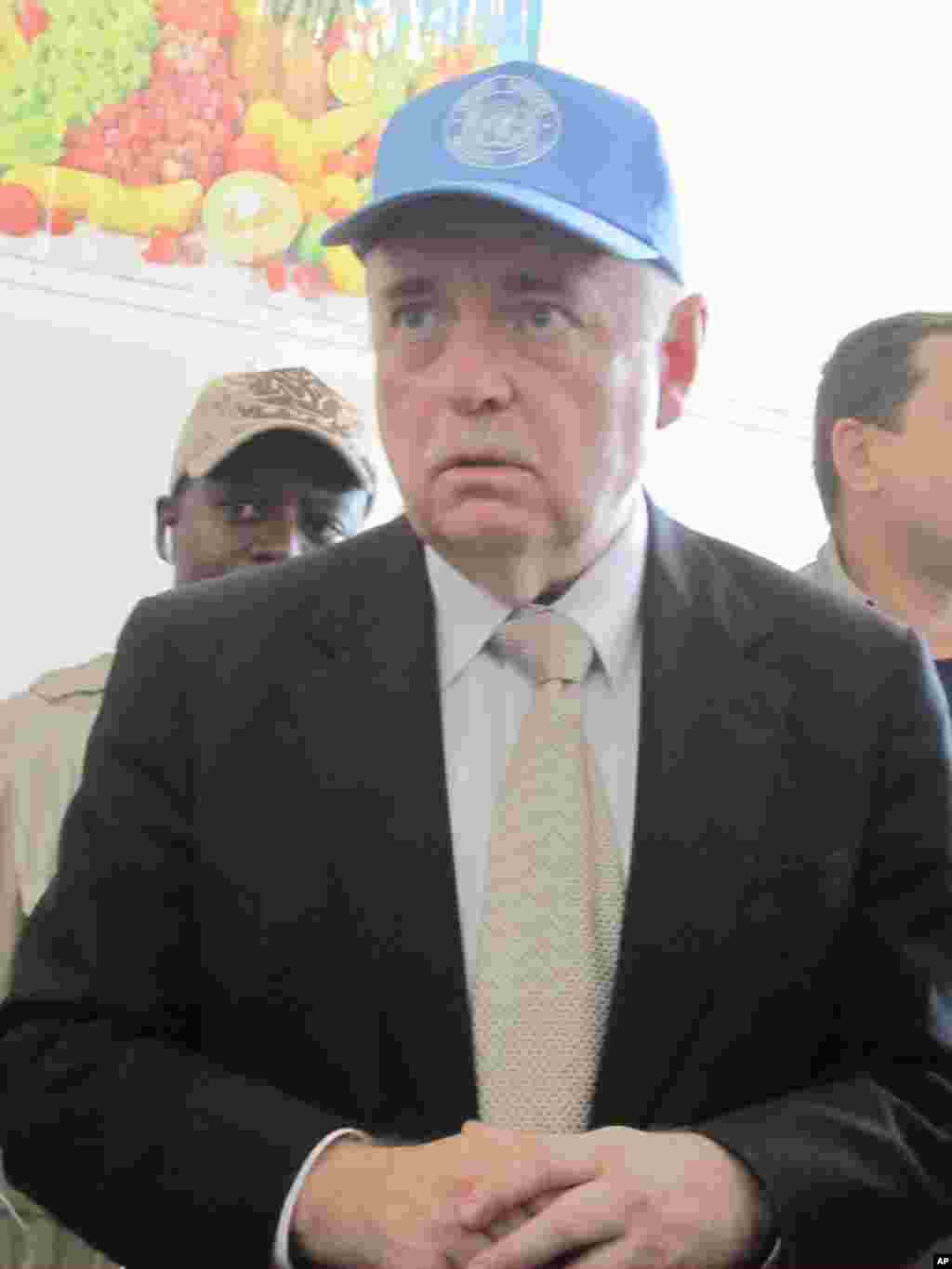 Roger Meece 3 represenant du Secretaire General de l'ONU en RDC Kinshasa 28 Novembre 2011 NICOLAS PINAULT VOA