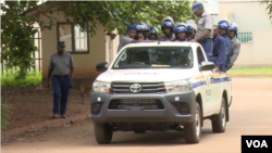 There was heavy police presence in Harare, Jan. 17, 2019, as Zimbabwe returned to calmness following three days of protests that turned violent and saw authorities shut down internet service. (C. Mavhunga/VOA)