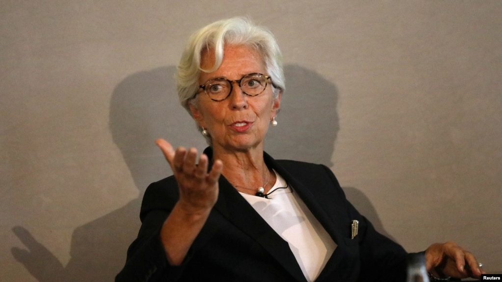 IMF Chief tells Central Bankers to not dismiss Bitcoin