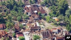 Une zone dévastée après un tremblement de terre, en Yogyakarta, Indonésie.