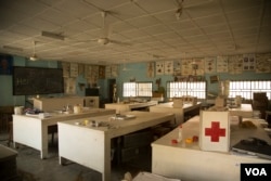 This laboratory science classroom in a high school in Maiduguri, Nigeria, has not been used for more than two years. Oct. 5, 2016. (C. Oduah/VOA)