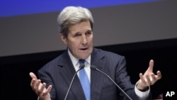 US Secretary of State John Kerry speaks at Nazarbayev University on November 2, 2015 in Astana.