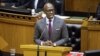 Le ministre sud-africain de l'Intérieur victime d'un chantage à la sextape