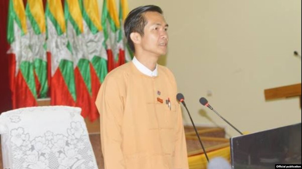 ကယားျပည္နယ္ ဝန္ႀကီးခ်ဳပ္ ဦးအယ္လ္ေဖာင္ရိႈး (MOI)