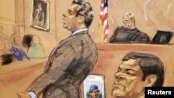 Defense attorney Jeffrey Lichtman, left, gives closing arguments during the trial of accused Mexican drug lord Joaquin "El Chapo" Guzman in this courtroom sketch in Brooklyn federal court in New York City, Jan. 31, 2019. 