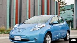 Nissan Leaf elektroavtomobilinin kütləvi satışına başlayır