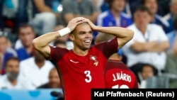 Pepe, jogador de Portugal, um dos eleitos para o 11 ideal da UEFA, depois do Euro 2016