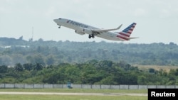 Un avión de America Airlines despega desde el Aeropuerto Internacional José Martí en La Habana, Cuba, septiembre 23 de 2019. Reuters.