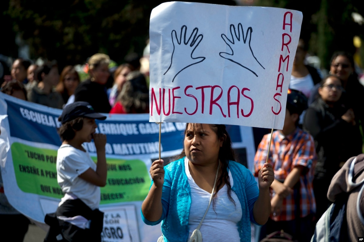 Mexican Teachers, Opposed to Education Reform, Warn of More Protests