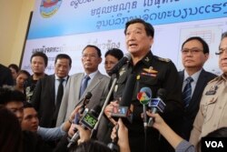 Thai Army Chief of Staff, Geneneral Sirichai Distakul, speaks at the opening of a one-stop center for foreign laborers in Samut Sakhon, Thailand, June 30, 2014. (Steve Herman/VOA)