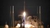 Un cohete Atlas V de United Launch Alliance que transporta la nave espacial LUCY despega del Complejo de Lanzamiento 41 en la Estación de la Fuerza Espacial de Cabo Cañaveral, el sábado 16 de octubre de 2021, en Cabo Cañaveral, Florida, EE. UU.