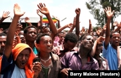 FILE - Demonstrators attend a rally in the Oromia region, May 15, 2010.