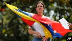 María Corina Machado insiste en que la salida debe ser la renuncia del presidente Maduro