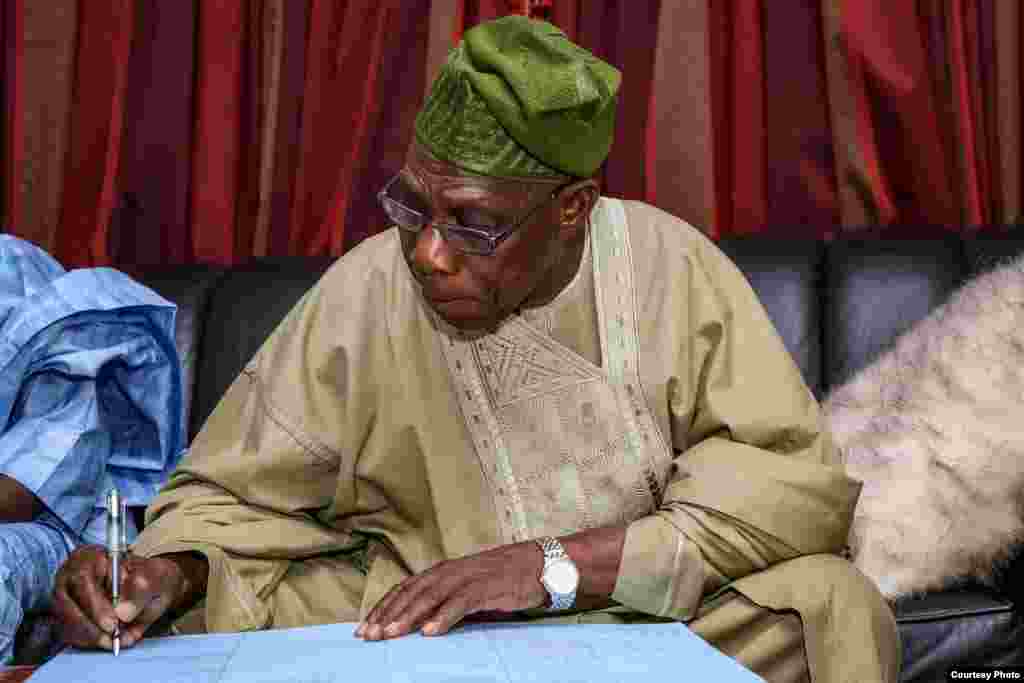 Ziyarar tsohon shugaban Najeriya Olusegun Obasanjo a Filato