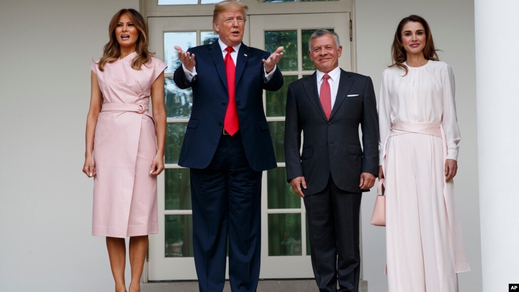 Presidenti Trump pret Mbretin Abdullah II në Shtëpinë e Bardhë