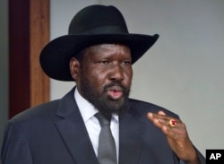 South Sudan's President Salva Kiir speaks after meeting with Sudan's President Omar al-Bashir, in the capital Juba, South Sudan, Jan. 6, 2014.