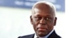 José Eduardo dos Santos pede à China moratória do pagamento da dívida