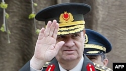 Cựu tư lệnh quân đội Thổ Nhĩ Kỳ, Tướng Ilker Basbug