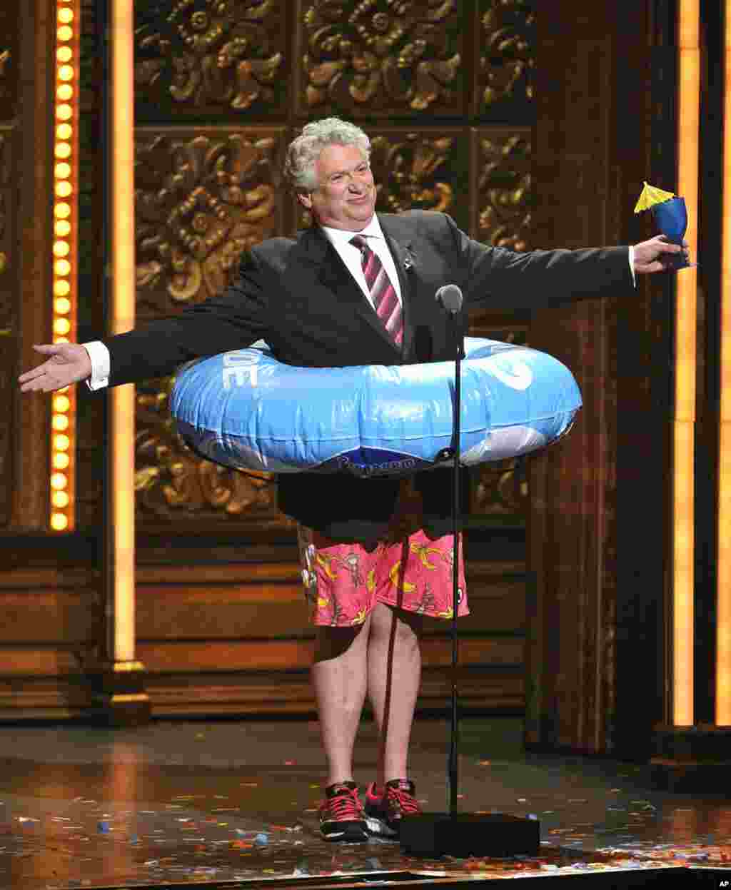 Harvey Fierstein durante su presentación en el Teatro Beacon la noche del 10 de junio de 2012.