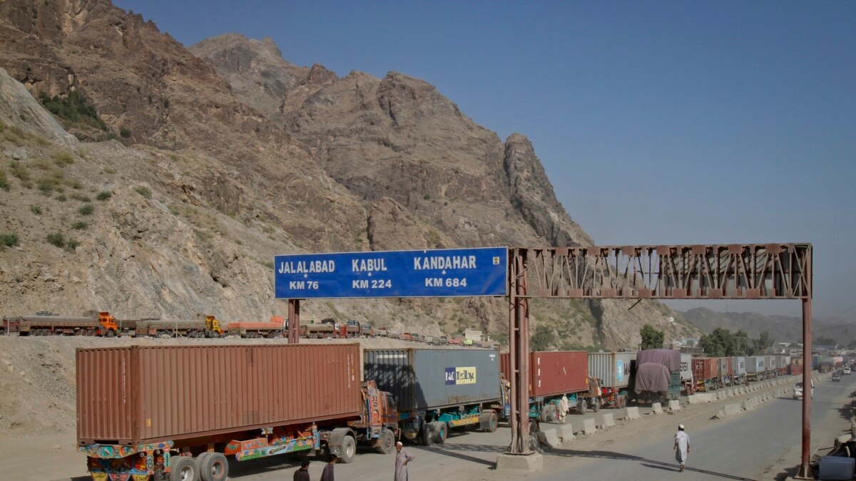 Border Clashes Between Pakistan and Afghanistan Resume After Brief ...