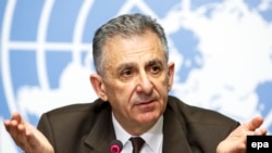Le Français Jean-Paul Laborde, directeur du Comité contre le terrorisme de l'ONU, lors d'une conférence de presse à Genève, en Suisse, le 5 avril 2016. (EPA/SALVATORE DI NOLFI)