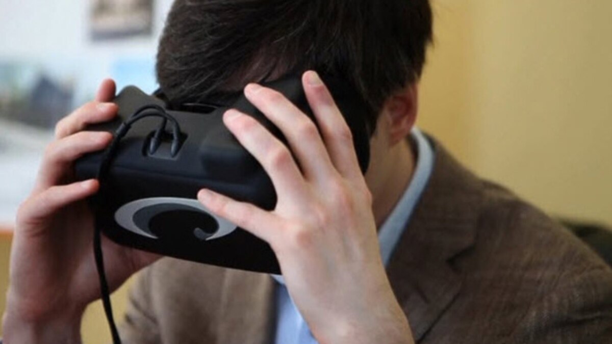 Speedy Eye Tracking Device Seeks To Detect Concussions Speedy Eye Tracking Device Seeks To Detect Concussions