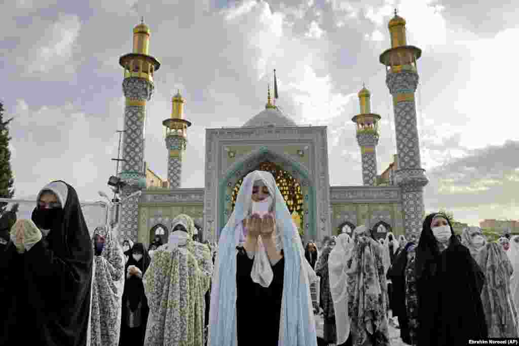 برگزاری نماز عید فطر در سایهٔ همه&zwnj;گیری کروناویروس در ایران