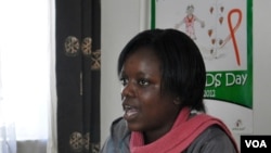 Volunteer AIDS peer counselor Loyce Maturu, Harare, Zimbabwe, June 2012. (S. Mhofu/VOA)