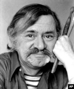 Children's author and illustrator Ezra Jack Keats in 1973