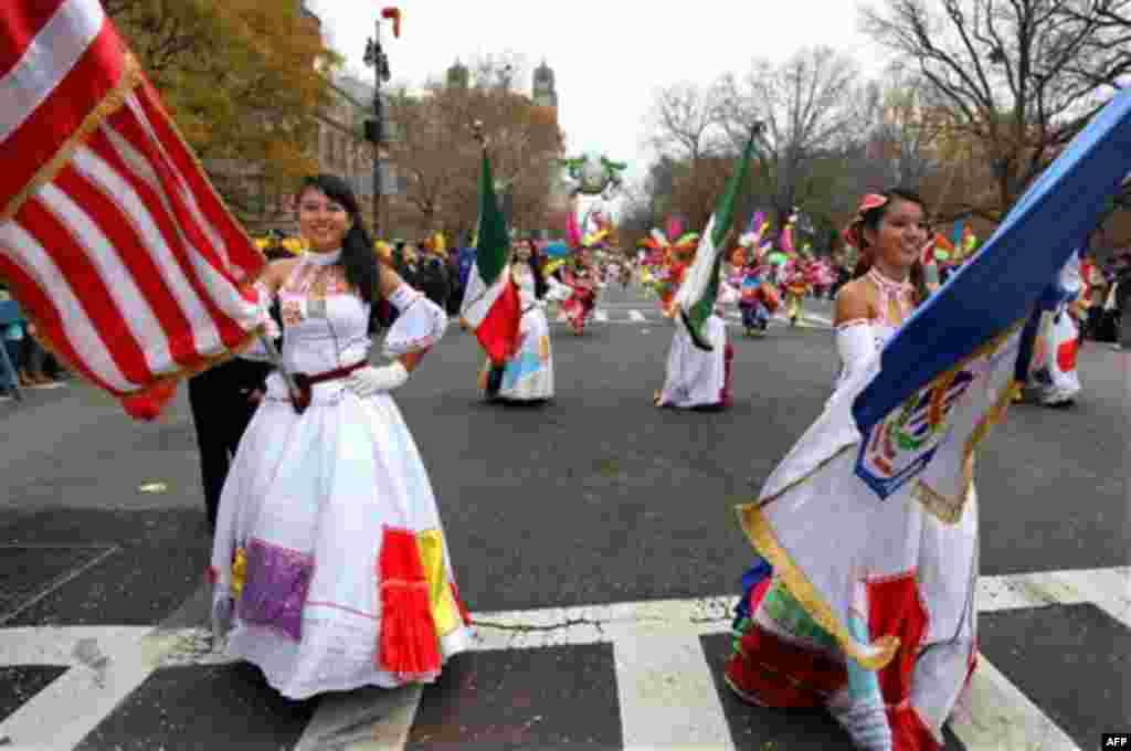Members of Banda Musical Latina Pedro Molina of Guatemala performs during the Macy's Thanksgiving Day Parade in New York Thursday, Nov. 25, 2010. (AP Photo/Craig Ruttle)