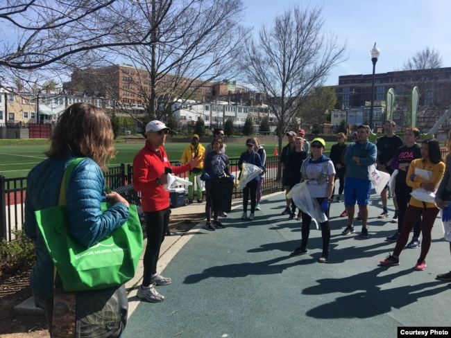 Organizing plogging events encourages more joggers to try it. (Jeff Horowitz)