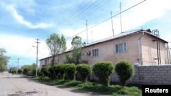 The house formerly inhabited by Boston bomb suspects Tamerlan and Dzhokhar Tsarnaev in the Kyrgyz city of Tokmok, Apr. 20, 2013.