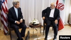 Державний секретар США Джон Керрі і міністр закордонних справ Ірану Мохаммад Джавад Заріф