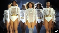 Beyonce performs during the Formation World Tour at Marlins Park on April 27, 2016, in Miami, Florida.