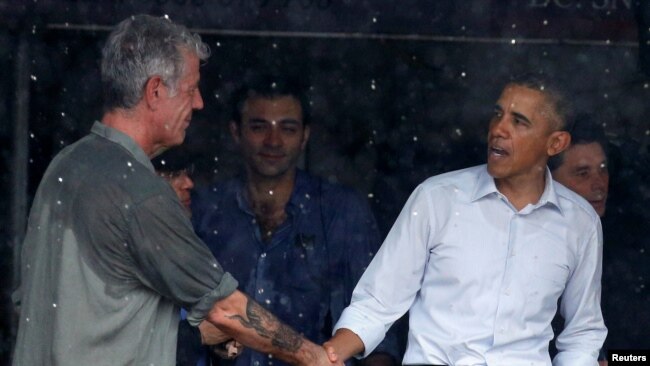 Ông Anthony Bourdain và TT Barack Obama