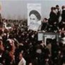وقايع روز: دادسرای عمومی و انقلاب می گويد يکی از بازداشت شدگان وقايع روز عاشورا در تهران به محاربه با خدا متهم شده است