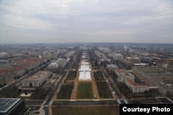 Toma aérea de Alameda Nacional en Washington, el día que Donald Trump asumió la presidencia.