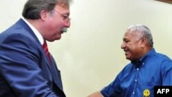 საგარეო საქმეთა მინისტრი გრიგოლ ვაშაძე და ფიჯის პრემიერი ფრენკ ბაინიმარამა